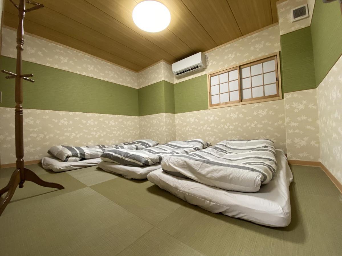 Wutong-40 Minutes Direct To Kansai Airport And 5 Minute Walk To Jr Or Subway Or Nankai Line And 1 Minute To Tsutenkaku The Landmark Of Osaka And Many Japanese Bistros Nearby Exterior foto